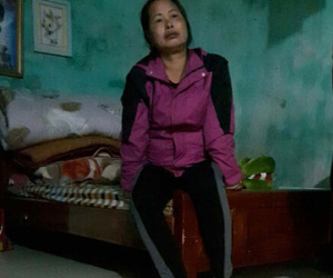 Vụ nữ sinh bị bạn trai đẩy từ tầng 2 xuống đất tử vong: Nước mắt đớn đau của hai người mẹ