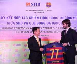 Barcelona và Lionel Messi có thể tới Việt Nam năm 2017