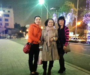 Cuộc sống của người con gái bị trao nhầm ở bệnh viện 42 năm