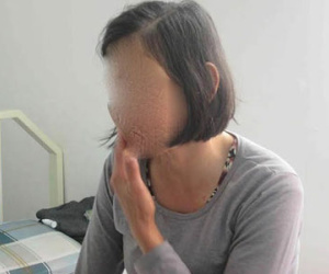 Con trai đánh người tình của cha thập tử nhất sinh