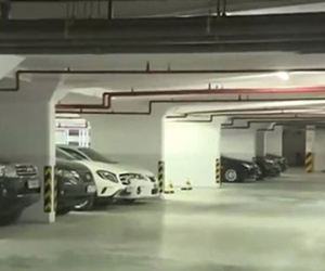Người dân chung cư đang bị "ép" mua chỗ đỗ xe 600 triệu/4m2?