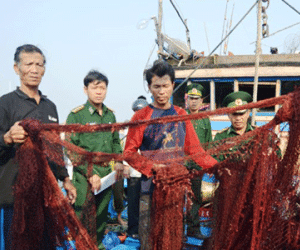 Yêu cầu Trung Quốc bồi thường cho tàu cá bị cướp phá