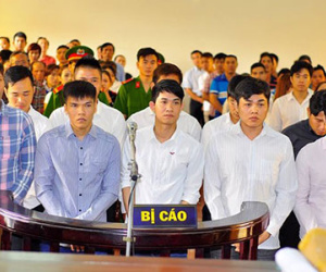 Cầu thủ Đồng Nai bán độ đưa mẹ gần 300 triệu