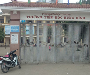 Công an vào cuộc vụ thầy giáo bị tố dâm ô với nhiều học sinh lớp 3