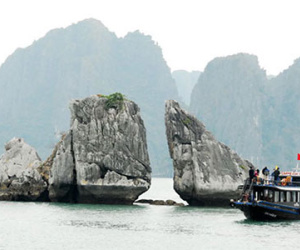 Đoàn làm phim "Kong: Skull Island" quay tại vịnh Hạ Long