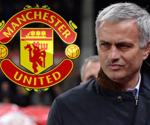 Mourinho xác nhận sẽ dẫn dắt M.U vào tháng 7