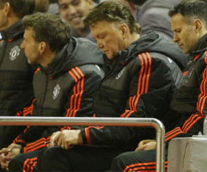 Scholes chỉ trích Man Utd: "Hỗn loạn và thảm họa"