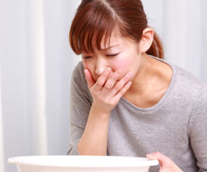 Nữ thạc sĩ tương lai đau đầu vì trót mang thai với người có vợ