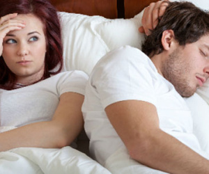 Phải làm gì khi chồng đòi "chuyện ấy" quá nhiều