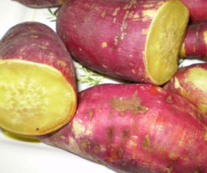 Điểm danh thực phẩm ít bị ngậm thuốc trừ sâu nhất