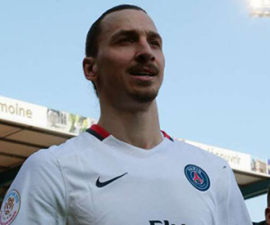 Ibrahimovic lại ngông, đòi PSG tạc tượng mình thay tháp Eiffel