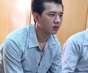 Nam thanh niên giật túi xách 2 nữ du khách người Anh