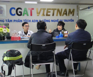 Con đẹp như tiên, bố bắt xét nghiệm ADN vì sợ nhầm