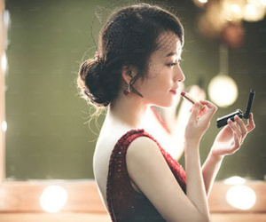 Đàn bà khôn là phải phũ với chồng