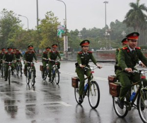 Tội phạm đi xe phân khối lớn, công an đi xe đạp sao đuổi kịp