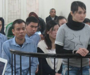 Nhóm người TQ chuyển hơn 800 tỉ đồng phi pháp vào VN