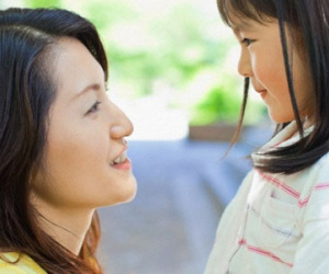 Nhìn vào nhóm máu của mẹ trong bệnh án, mắt tôi mờ đi, hoang mang vô cùng