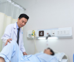 Báo động: Ung thư trực tràng ngày càng trẻ hóa