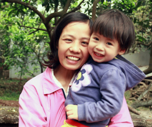 Kỳ tích sống sót của bà bầu ung thư nhận chết thay con
