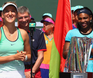 Serena Williams thua sốc ở chung kết Indian Wells
