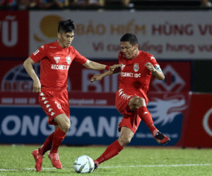 Anh Đức: "Công Vinh không biết gì thì đừng nói về tôi"