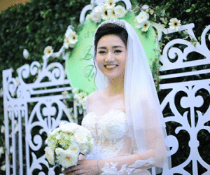 Cô dâu Ngô Trà My khoe sắc với váy cưới cúp ngực