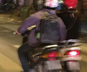 Cảnh báo kẻ biến thái chuyên sàm sỡ thiếu nữ trên đường phố Hà Nội