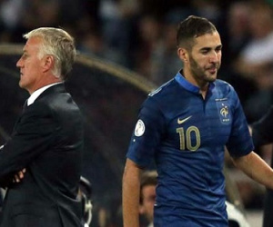 Didier Deschamps không muốn nhắc chuyện quá khứ