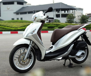 Piaggio Medley cạnh tranh SH125i bằng gì tại Việt Nam?
