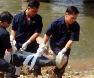 Phát hiện thi thể nghi là nạn nhân vụ sập cầu Ghềnh
