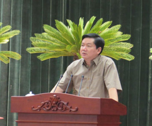 Bí thư Đinh La Thăng: "Đường dây nóng không phải lập ra để lừa dân, mị dân"