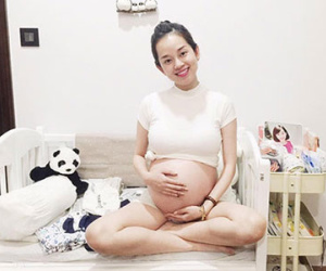 Ly "kute" đã sinh con trai đầu lòng