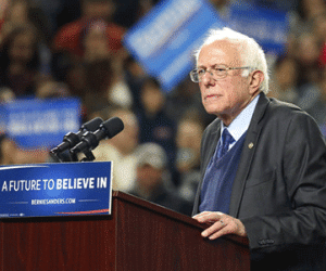 Ông Sanders thắng ở bang Washington và Alaska