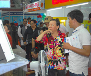 Quan hệ thân hữu bóp chết việc làm ăn chân chính