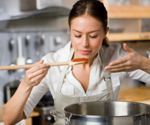 Phụ nữ ở nhà bằng làm 5 nghề cộng lại