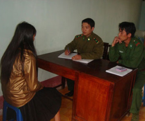 Độc chiêu buôn người vùng cao: "Tú bà" tuổi teen "câu" đàn ông để... bán