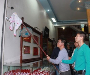 "Khắc tinh" khiến giang hồ đất Cảng rùng mình