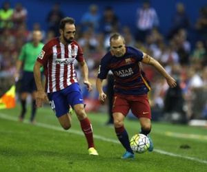 Sốc: Tiếp Atletico, Barcelona bị cấm mặc áo sân nhà