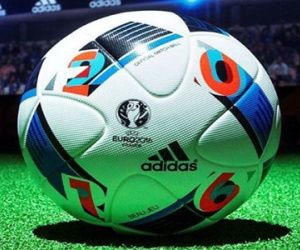 Lịch sử trái bóng qua các kỳ EURO