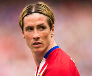 Torres đá chính trong trận đại chiến với Barca