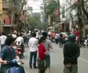 Manh mối vụ nổ súng giải tán đám đông ở Hà Nội
