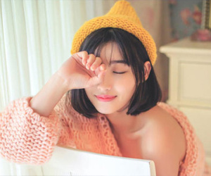 Nữ giới “yêu” nhiều sẽ trị được mụn trứng cá?