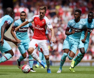 West Ham vs Arsenal: Khuất phục kẻ ngổ ngáo