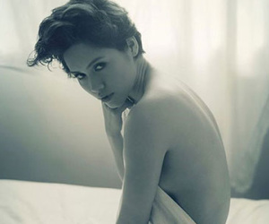 "Cấm người đẹp chụp nude là xâm phạm quyền cá nhân"