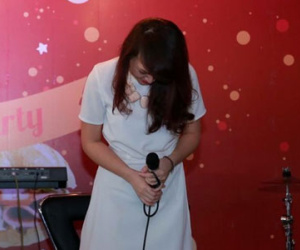 Minh Nhật cúi đầu xin lỗi vì nhận bánh không phải mình làm