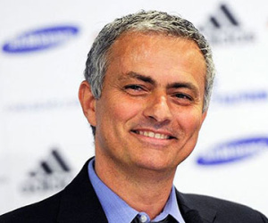 Mourinho xác nhận chưa ký hợp đồng với M.U