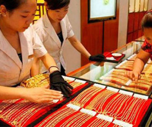 Sự nguy hiểm của giá vàng khiến nhà giàu lo sợ