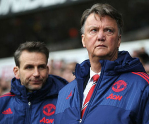 Van Gaal: "Man Utd có tầm vóc hơn Tottenham"