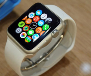 Apple Watch mới sẽ có camera tự sướng