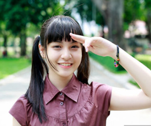 Cô gái xinh xắn 16 tuổi đại diện Việt Nam tham dự Diễn đàn lãnh đạo trẻ thế giới